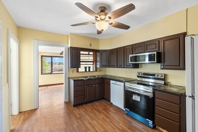 12 Folger Ave unit 3, Beverly, MA 01915 - photo 5