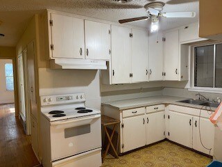 508 W Redbud Dr, Hurst, TX 76053 - photo 3