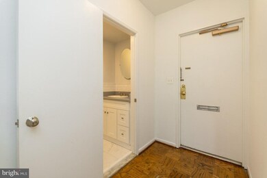 6301 N Charles St unit 203, Baltimore, MD 21212 - photo 4