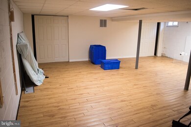 11B Landing Ln, West Windsor, NJ 08550 - photo 6