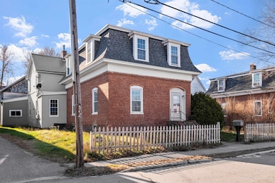 7 Cram Ave, Pittsfield, NH 03263 - photo 3