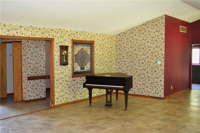 32078 Willow Cir, Avon Lake, OH 44012 - photo 7