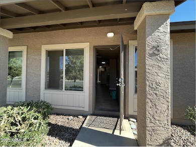 157 W Inglewood St unit 3, Mesa, AZ 85201 - photo 3