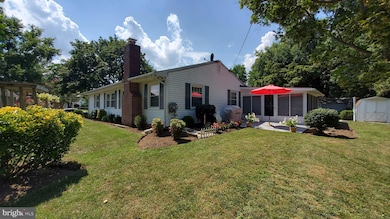 2223 Harwood Ln, Bowie, MD 20716 - photo 4