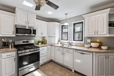 4206 Somerville Ave, Dallas, TX 75206 - photo 7