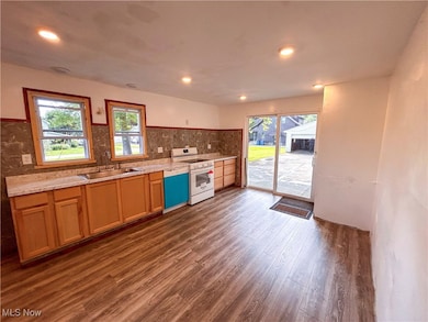 3872 Main St, Mineral Ridge, OH 44440 - photo 3