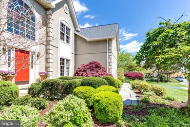 10892 Hunter Gate Way, Reston, VA 20194 - photo 6