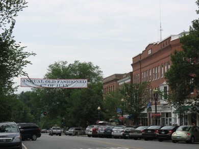 35 Seminary Hill unit 30, West Lebanon, NH 03784 - photo 6