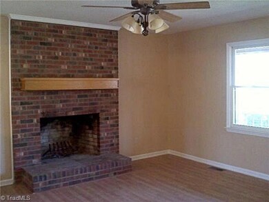 3067 Brookside Ct, Asheboro, NC 27205 - photo 2