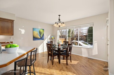 Dining Rm