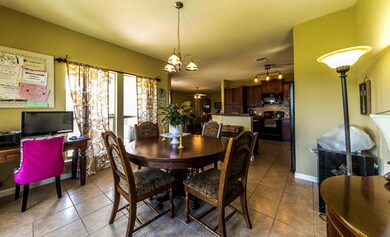 Dining Area 2