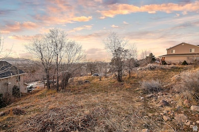 4865 S Wallace Ln E, Holladay, UT 84117 - photo 5