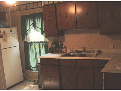 Kitchen. Kitchen with dishwasher, gas stove, refri