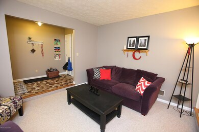 8137 Rochelle Rd, Louisville, KY 40228 - photo 6