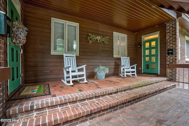 004-1311ForestHillsRoadNorthwest-Wilson-