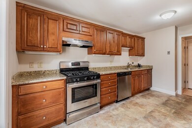 39 Quisset Brook Rd, Milton, MA 02186 - photo 4