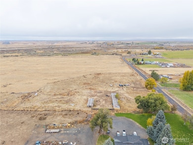 10697 Rd 10 Rd NE, Moses Lake, WA 98837 - photo 3