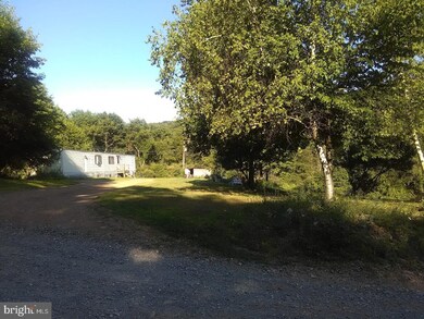 28 Stonehedge Ln, Tamaqua, PA 18252 - photo 2