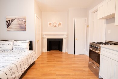 24 Howard St unit 4-1, Salem, MA 01970 - photo 4