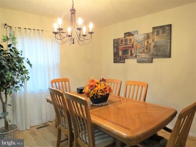 2406 Kelford Ln, Bowie, MD 20715 - photo 5