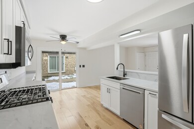 19502 116th Ave unit C, Mokena, IL 60448 - photo 5