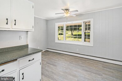 2949 Green Valley Rd, Ijamsville, MD 21754 - photo 7