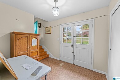 2305 Queensview Rd, Birmingham, AL 35226 - photo 4