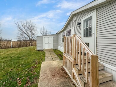 9048 E Timberview Dr, Charter Township of Berlin, MI 48166 - photo 3