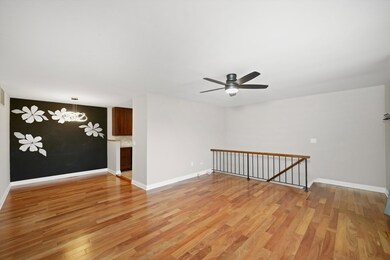 1118 Brunswick Harbor unit 43, Schaumburg, IL 60193 - photo 3