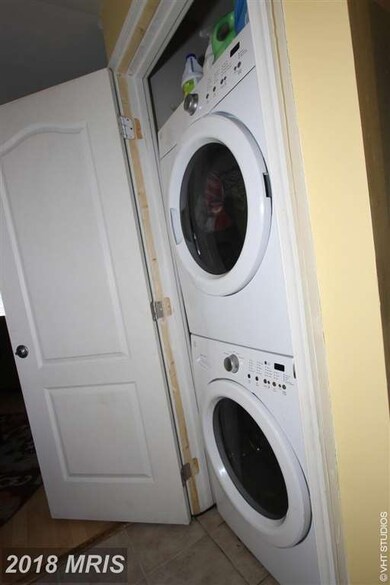 4021 Chesterwood Dr unit 4021, Silver Spring, MD 20906 - photo 3