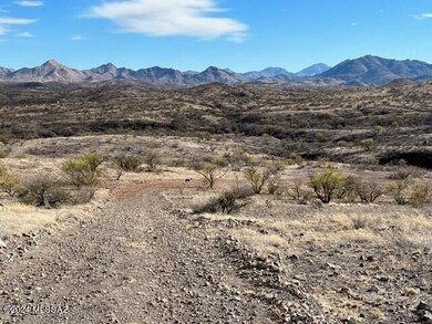 Views of 7 Mountain Ranges
