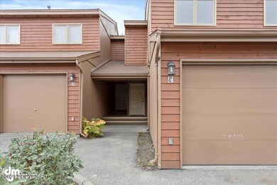 02-Exterior Front-3035