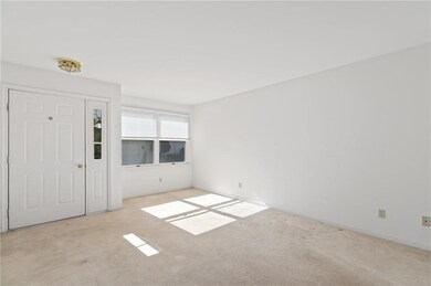 166 Lindfield Cir, Macungie, PA 18062 - photo 6