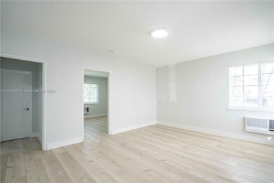 6838 Abbott Ave unit 3, Miami Beach, FL 33141 - photo 3