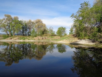 NNA Fort Rd unit Fort Rd/Lateral B Rd, Wapato, WA 98951 - photo 2