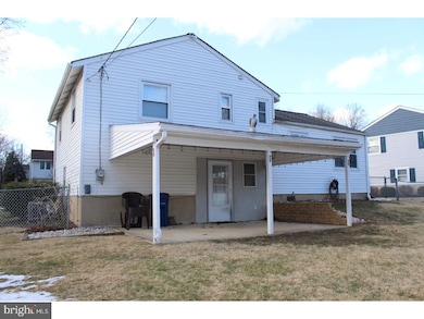 1307 Green Rd, Abington, PA 19001 - photo 2