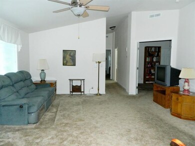 151 NW Wrightwood Cir, Grants Pass, OR 97526 - photo 3