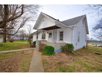 6 W Loweth Ave, Corydon, IN 47112 - photo 3