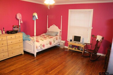 1313 1313 Graham Dr, Tyler, TX 75701 - photo 6