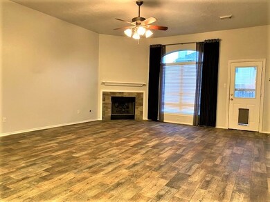 5003 Big Spring Dr, Pearland, TX 77584 - photo 4