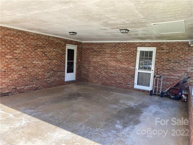427 Nixon Rd unit 38, Statesville, NC 28625 - photo 6