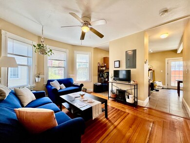 69 Woodlawn St unit 2, Jamaica Plain, MA 02130 - photo 2