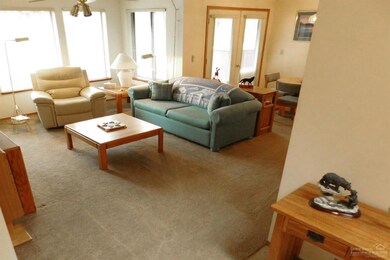 58126 Kinglet Ln, Sunriver, OR 97707 - photo 5