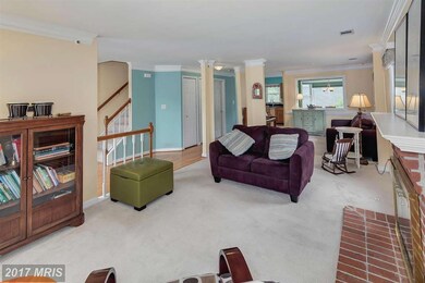 209 Locust St SE unit IR, Vienna, VA 22180 - photo 7