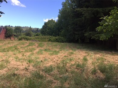 3568 Pennsylvania St, Longview, WA 98632 - photo 2