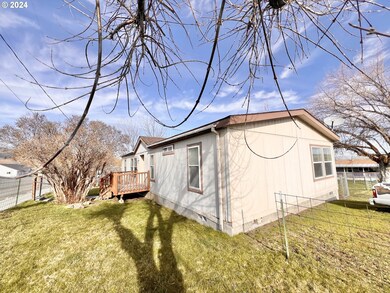 320 E Main St, Long Creek, OR 97856 - photo 3