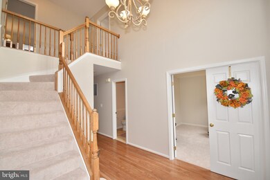 9120 Mossy Rock Ct, Bristow, VA 20136 - photo 2