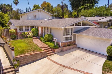 22248 Flanco Rd, Woodland Hills, CA 91364 - photo 3