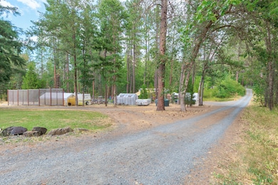 4529 E Evans Creek Rd, Rogue River, OR 97537 - photo 4