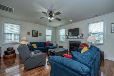 1624SeabagoDr013